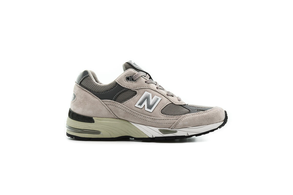 New Balance CM997HBK shoes | AmaflightschoolShops STORE | New